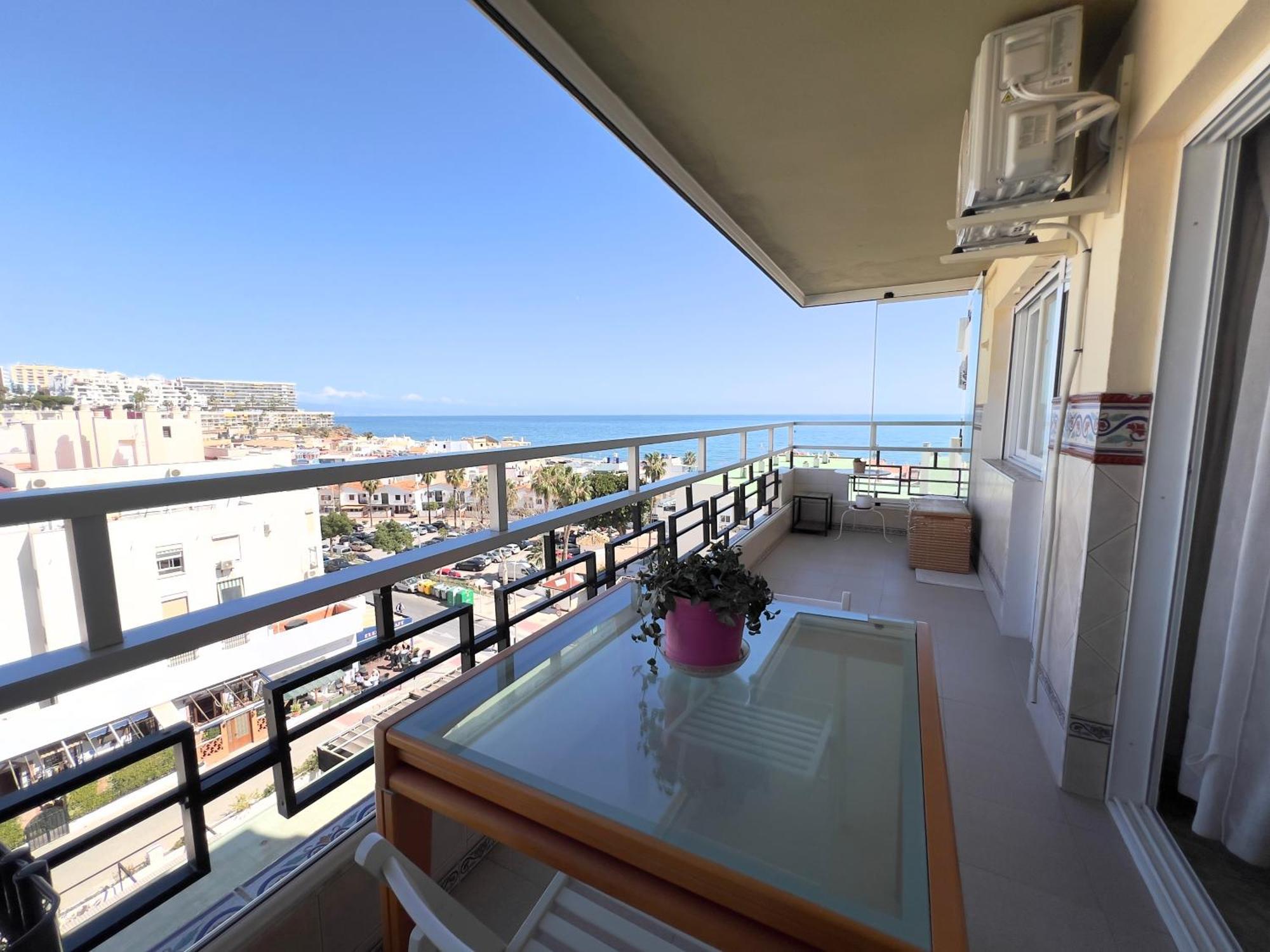 En Carihuela Con Vistas Y Plaza De Garaje, Nucleo Cristal Apartment ตอร์เรโมลิโนส ภายนอก รูปภาพ
