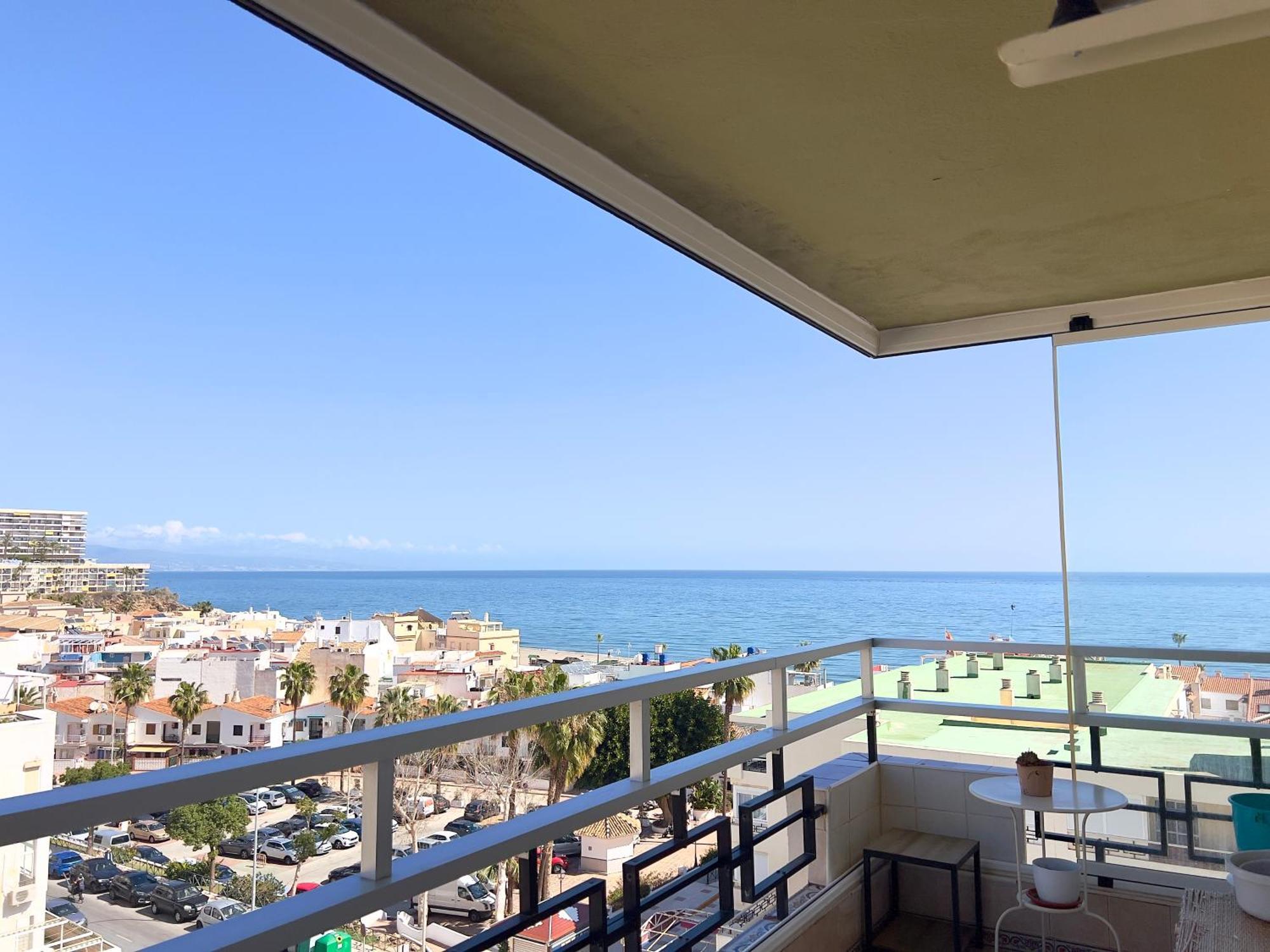 En Carihuela Con Vistas Y Plaza De Garaje, Nucleo Cristal Apartment ตอร์เรโมลิโนส ภายนอก รูปภาพ