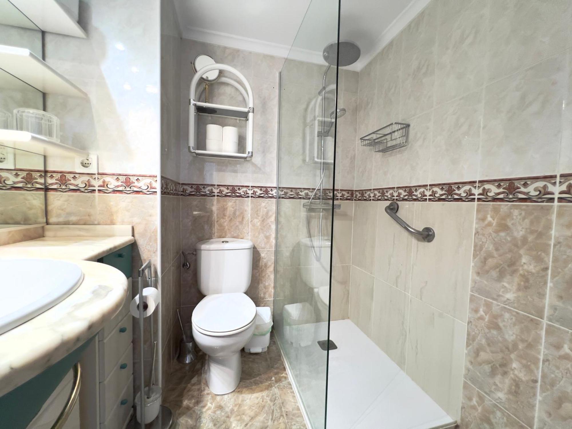 En Carihuela Con Vistas Y Plaza De Garaje, Nucleo Cristal Apartment ตอร์เรโมลิโนส ภายนอก รูปภาพ